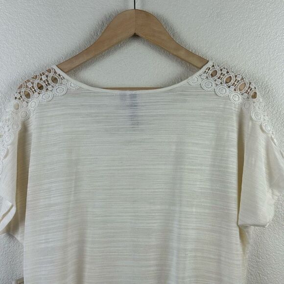 Allie & Rob Women's Size M Twisted Front Short Sleeve Top Ivory With Lace Sleeve - Picture 5 of 12